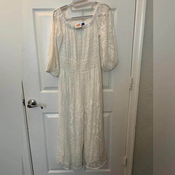 Farm Rio Elliott burnout white sleeve off shoulder wide leg  jumpsuit boho beach - Picture 2 of 5